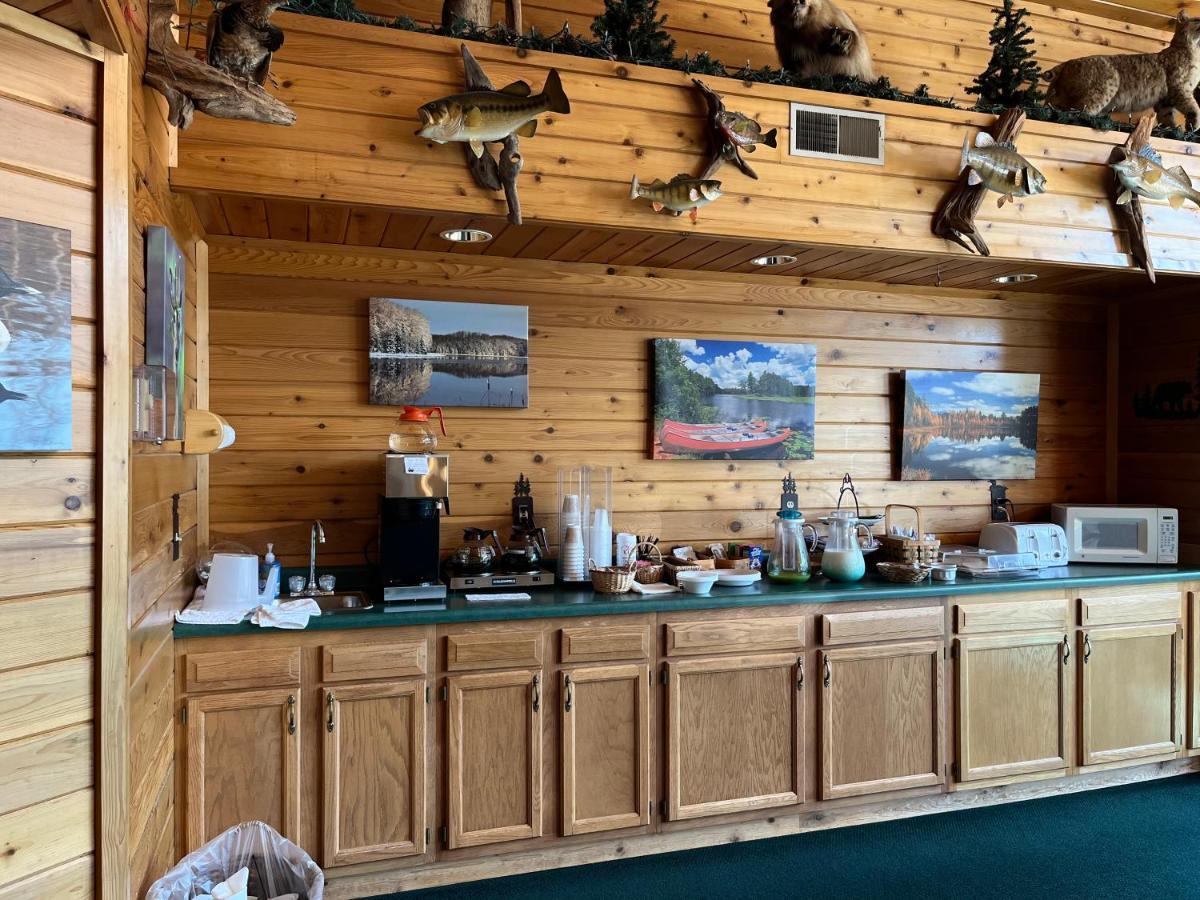 Boulder Bear Motor Lodge Boulder Junction Eksteriør billede