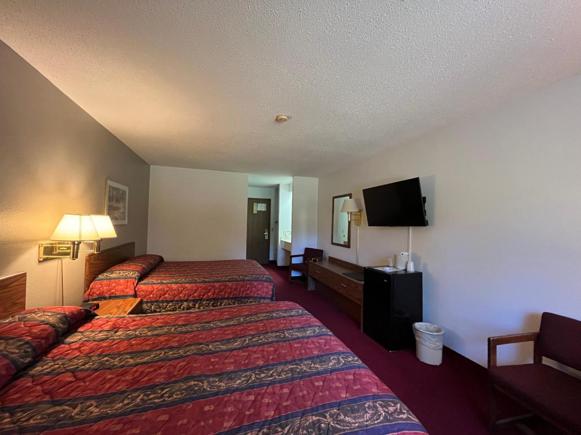 Boulder Bear Motor Lodge Boulder Junction Eksteriør billede