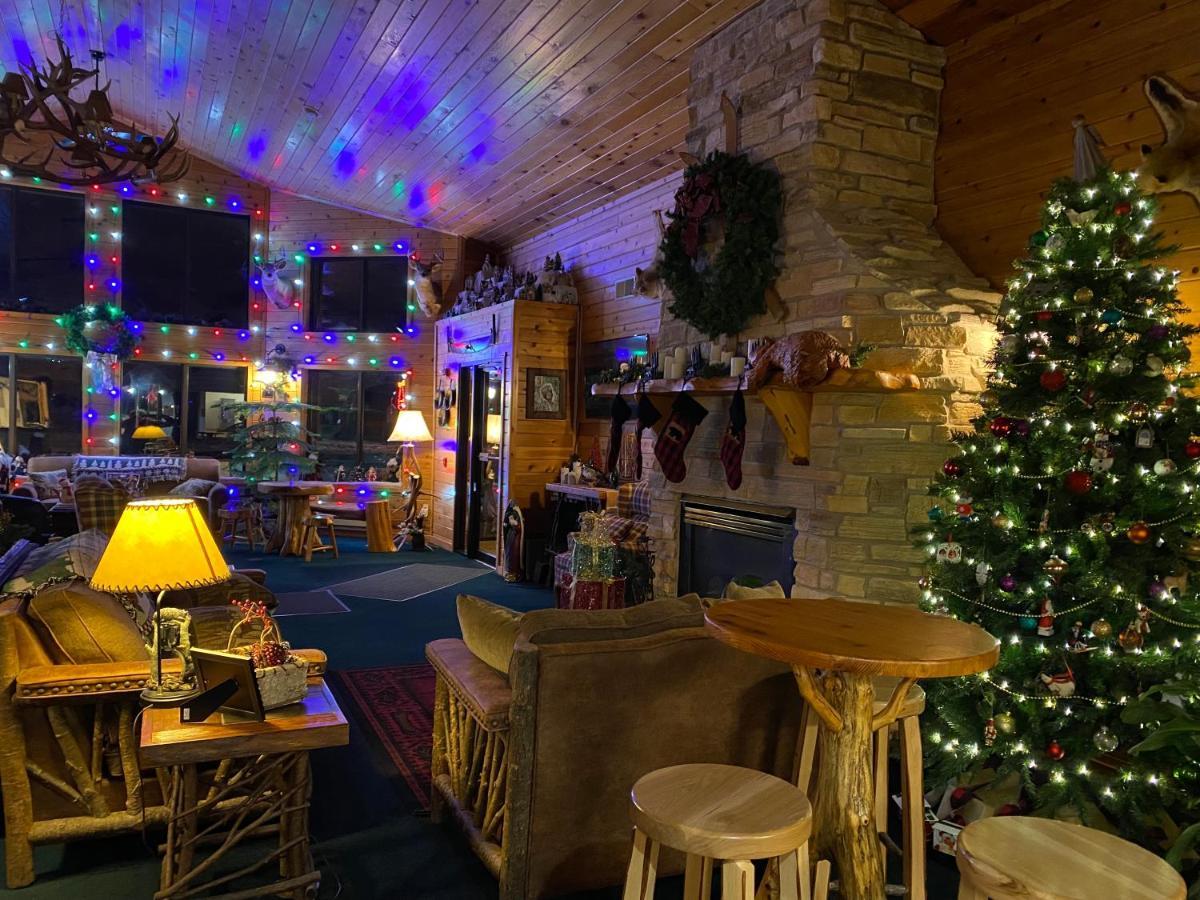 Boulder Bear Motor Lodge Boulder Junction Eksteriør billede